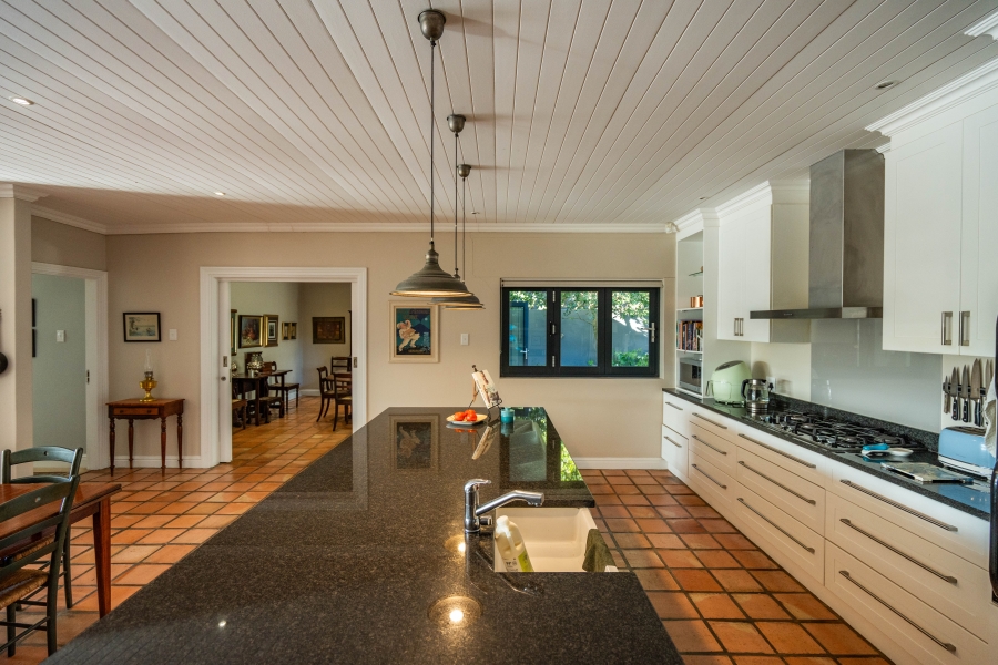 4 Bedroom Property for Sale in Kenton On Sea Eastern Cape